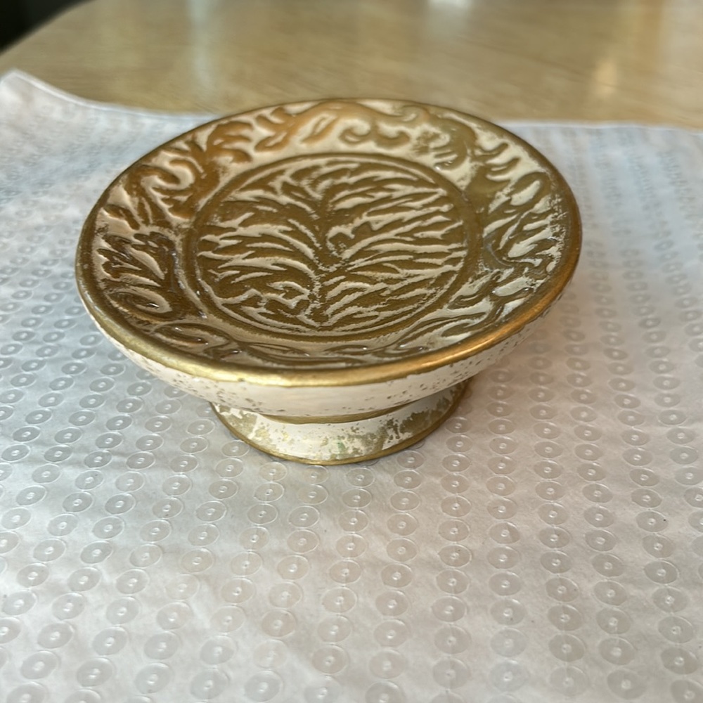 Ceramic Soap Dish - Picture 3 of 5